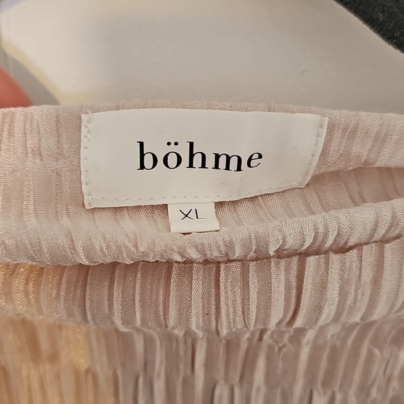 Bohme XL Pleated Short Sleeve Top - Blush - Picture 2 of 3
